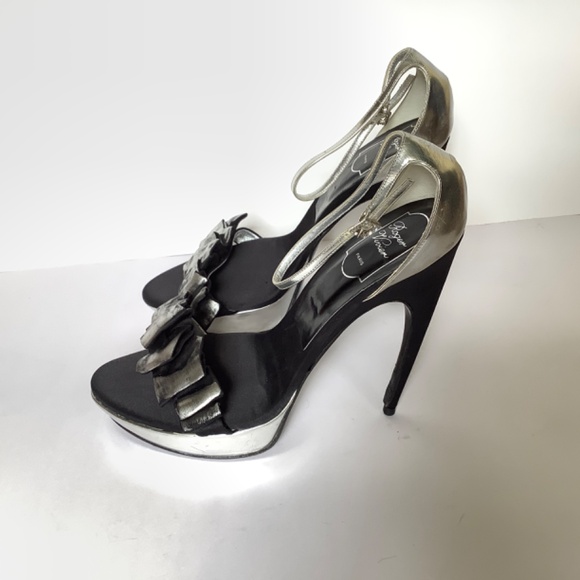 Roger Vivier high heels - Picture 2 of 16